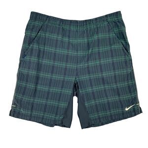 Nike Training Shorts Men S Small Navy Green Plaid Elastic Waist Inner Drawstring